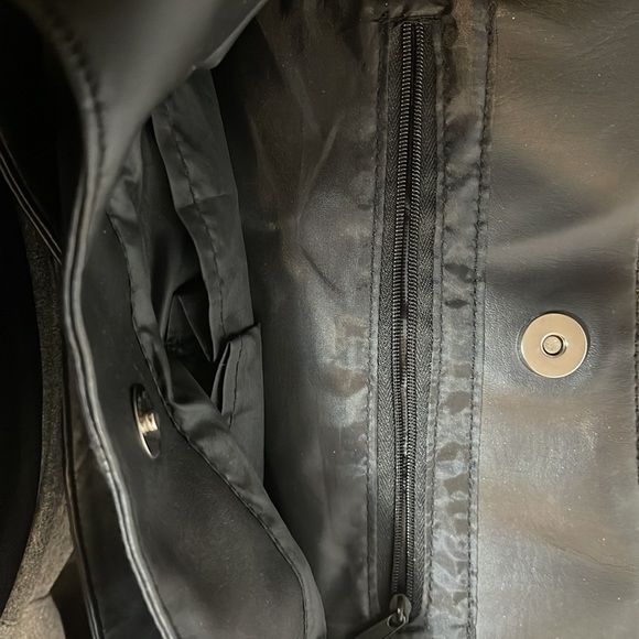 Women’s black satchel handbag w/ silver eyelet holes on from to add decoration - Picture 6 of 10